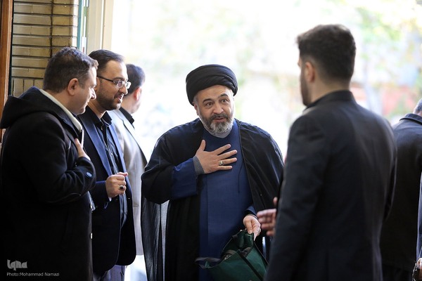 مراسم ترحیم مرحوم یعقوب منصوری پدر کریم منصوری قاری ممتاز و بین المللی کشور