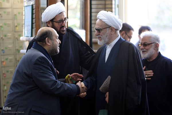 مراسم ترحیم مرحوم یعقوب منصوری پدر کریم منصوری قاری ممتاز و بین المللی کشور