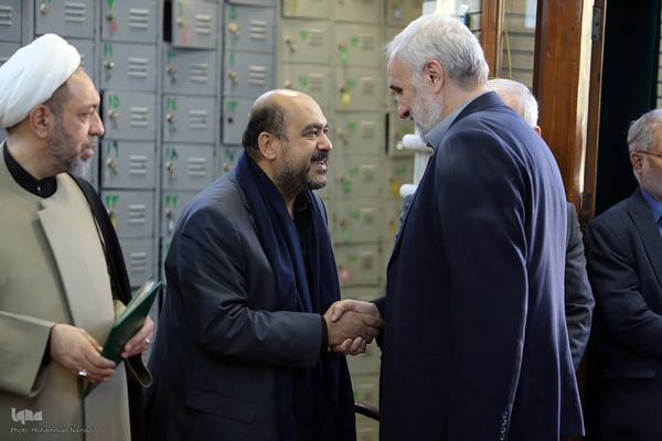 مراسم ترحیم مرحوم یعقوب منصوری پدر کریم منصوری قاری ممتاز و بین المللی کشور