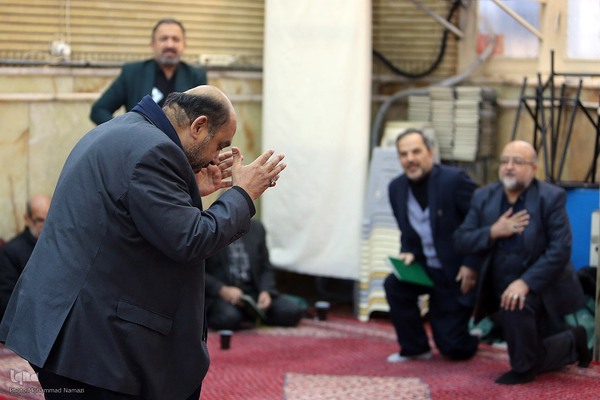 مراسم ترحیم مرحوم یعقوب منصوری پدر کریم منصوری قاری ممتاز و بین المللی کشور