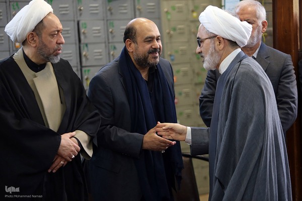 مراسم ترحیم مرحوم یعقوب منصوری پدر کریم منصوری قاری ممتاز و بین المللی کشور