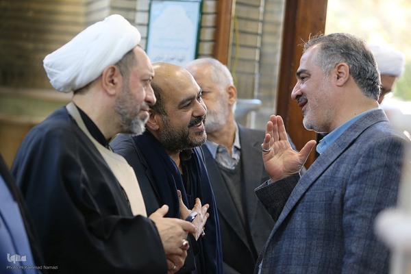 مراسم ترحیم مرحوم یعقوب منصوری پدر کریم منصوری قاری ممتاز و بین المللی کشور