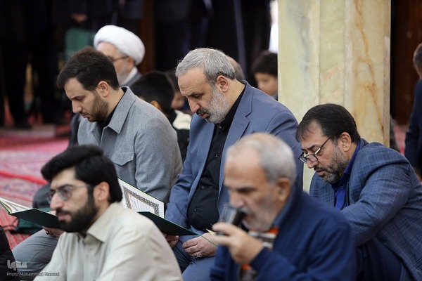 مراسم ترحیم مرحوم یعقوب منصوری پدر کریم منصوری قاری ممتاز و بین المللی کشور