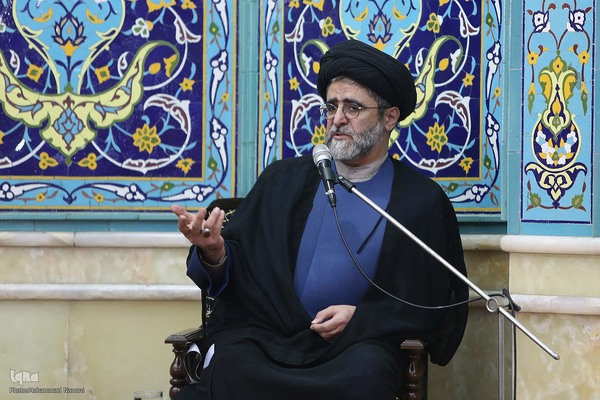 مراسم ترحیم مرحوم یعقوب منصوری پدر کریم منصوری قاری ممتاز و بین المللی کشور