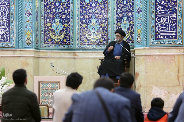 مراسم ترحیم مرحوم یعقوب منصوری پدر کریم منصوری قاری ممتاز و بین المللی کشور