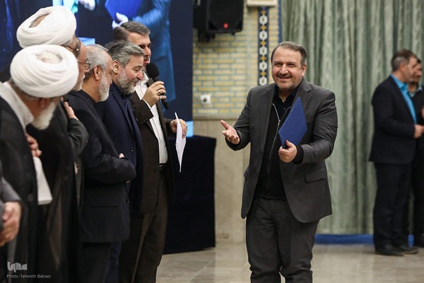 مراسم اختتامیه نشست استادان، قاریان و حافظان قرآن