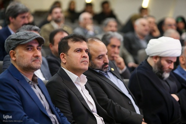 اعطای جایزه حکمرانی و فناوری «روستا آزاد»