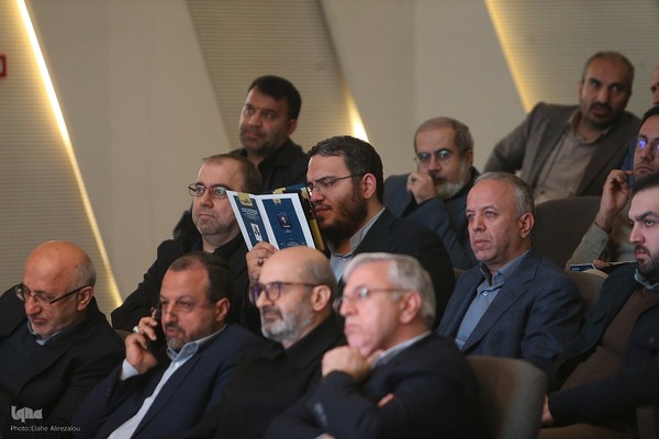 اعطای جایزه حکمرانی و فناوری «روستا آزاد»