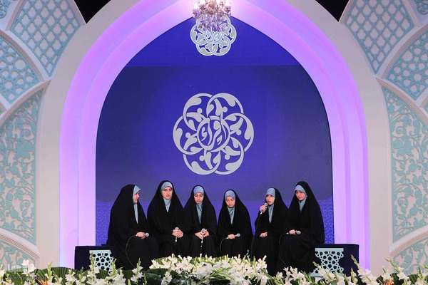 رقابت قرآنی بانوان همخوان در مصلی تبریز