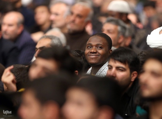 اولین شب مراسم عزاداری حضرت فاطمه‌زهرا (س) در حسینیه امام خمینی(ره)