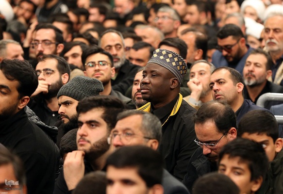 اولین شب مراسم عزاداری حضرت فاطمه‌زهرا (س) در حسینیه امام خمینی(ره)