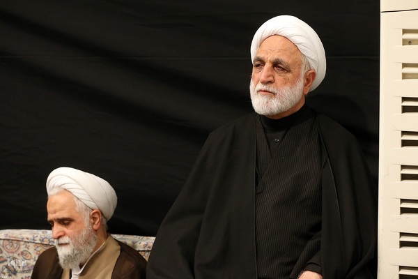 اولین شب مراسم عزاداری حضرت فاطمه‌زهرا (س) در حسینیه امام خمینی(ره)