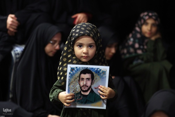 اولین شب مراسم عزاداری حضرت فاطمه‌زهرا (س) در حسینیه امام خمینی(ره)