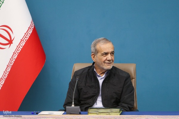 جلسه شورای عالی انقلاب فرهنگی
