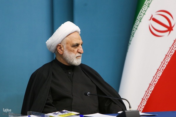 جلسه شورای عالی انقلاب فرهنگی