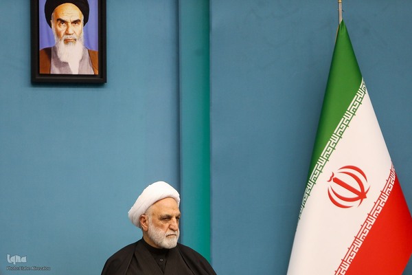 جلسه شورای عالی انقلاب فرهنگی
