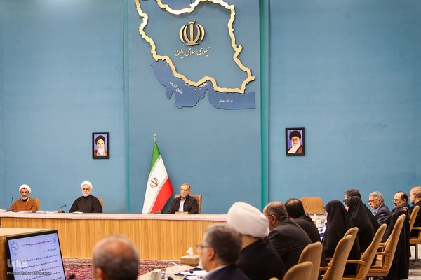 جلسه شورای عالی انقلاب فرهنگی