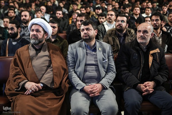 قرعه‌کشی عمره دانشجویی