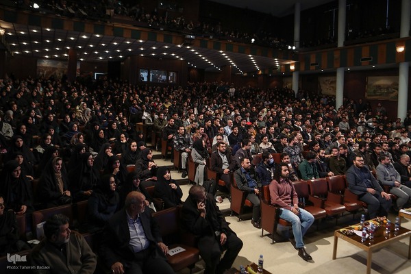 قرعه‌کشی عمره دانشجویی