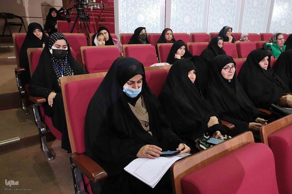 مراسم اختتامیه بخش نغمات بانوان چهل و هفتمین دوره مسابقات سراسری قرآن کریم در مصلی تبریز برگزار شد.