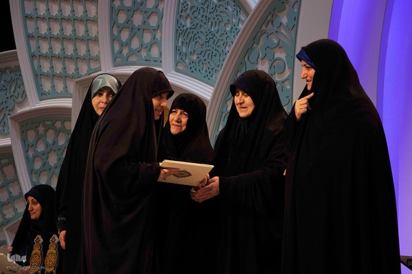 مراسم اختتامیه بخش نغمات بانوان چهل و هفتمین دوره مسابقات سراسری قرآن کریم در مصلی تبریز برگزار شد.