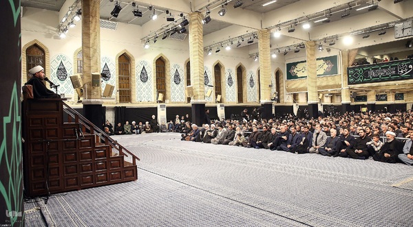 دومین شب مراسم عزاداری حضرت فاطمه‌زهرا (س) در حسینیه امام خمینی(ره)