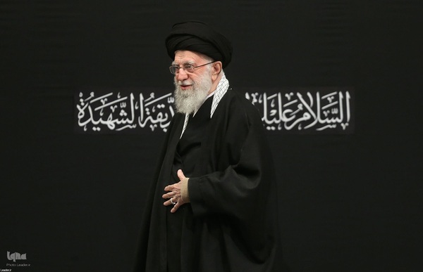 دومین شب مراسم عزاداری حضرت فاطمه‌زهرا (س) در حسینیه امام خمینی(ره)