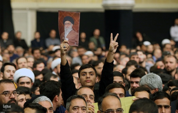 دومین شب مراسم عزاداری حضرت فاطمه‌زهرا (س) در حسینیه امام خمینی(ره)