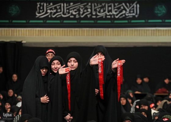 دومین شب مراسم عزاداری حضرت فاطمه‌زهرا (س) در حسینیه امام خمینی(ره)