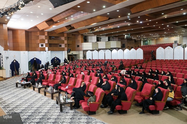 سومین شب چهل‌وهفتمین مسابقات سراسری قرآن در بخش بانوان