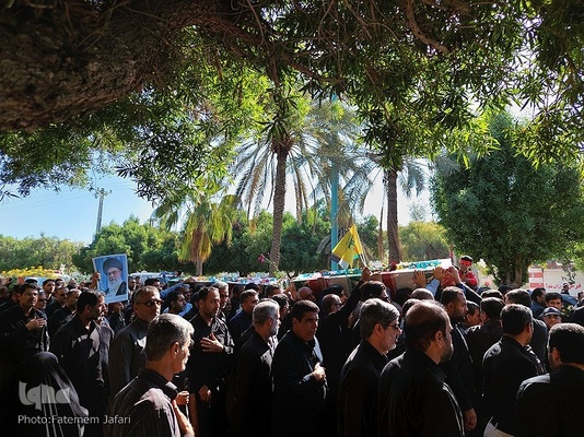 تشییع پیکرهای مطهر شهدای گمنام در هرمزگان