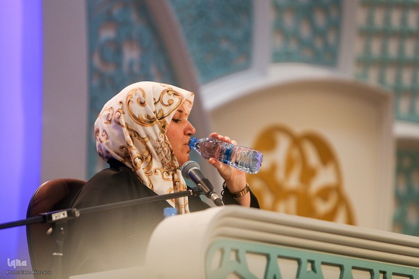 ششمین شب مسابقات سراسری قرآن در بخش بانوان