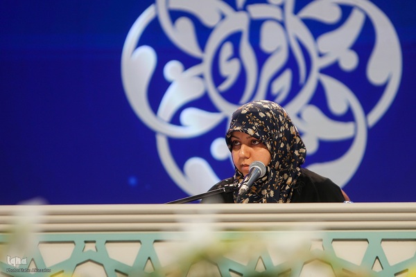 ششمین شب مسابقات سراسری قرآن در بخش بانوان