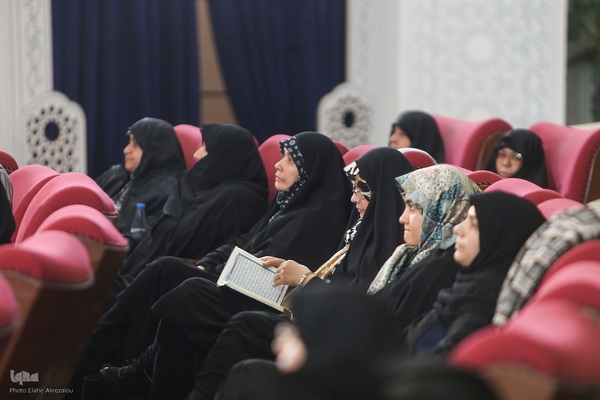 ششمین شب مسابقات سراسری قرآن در بخش بانوان