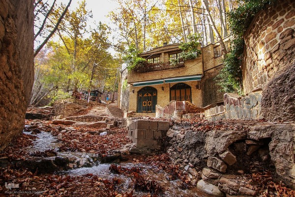 طبیعت پاییزی روستای قلات شیراز