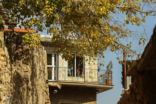 طبیعت پاییزی روستای قلات شیراز