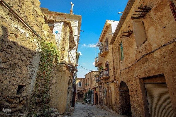 طبیعت پاییزی روستای قلات شیراز