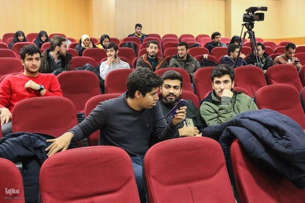 مرحله مقدماتی سیزدهمین دوره مسابقات مناظره دانشجویان ایران