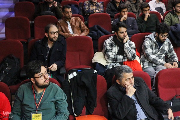 مرحله مقدماتی سیزدهمین دوره مسابقات مناظره دانشجویان ایران