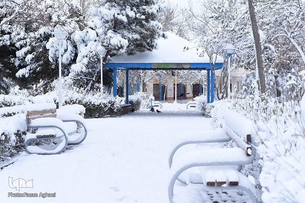 بارش برف پاییزی در مشهد