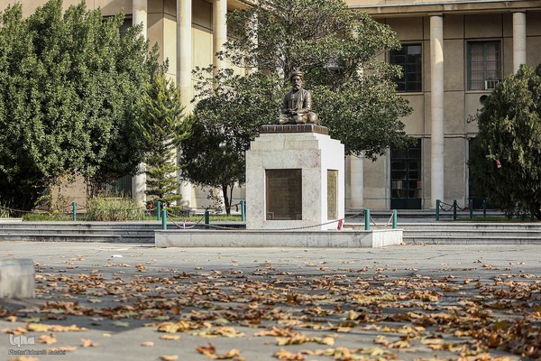 آخرین روزهای برگ‌ریزان دانشگاه تهران