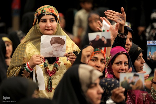 دیدار اقشار مختلف بانوان