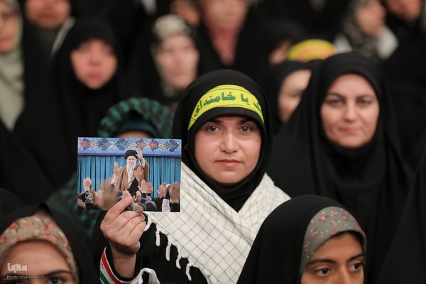 دیدار اقشار مختلف بانوان