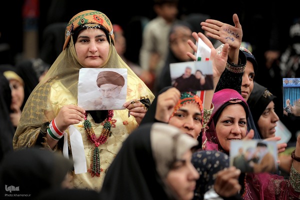 دیدار اقشار مختلف بانوان