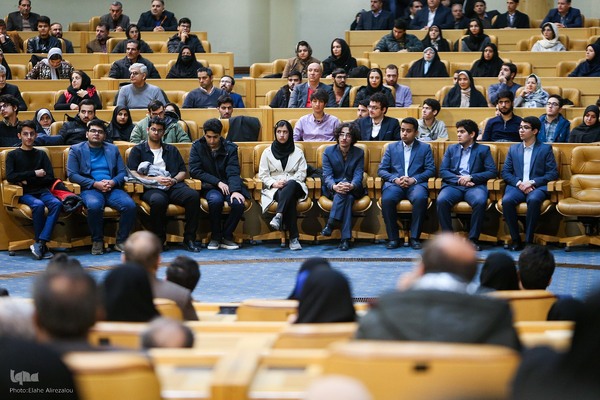 تجلیل از مدال آوران المپیاد ۲۰۲۴ با حضور رییس جمهور