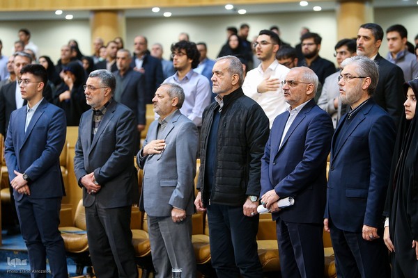 تجلیل از مدال آوران المپیاد ۲۰۲۴ با حضور رییس جمهور