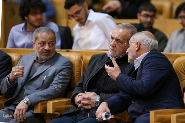 تجلیل از مدال آوران المپیاد ۲۰۲۴ با حضور رییس جمهور