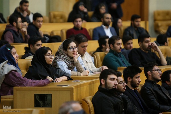 تجلیل از مدال آوران المپیاد ۲۰۲۴ با حضور رییس جمهور