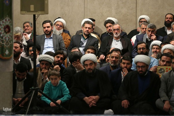 دیدار جمعی از مداحان و شاعران اهل‌بیت‌ (ع) با رهبر معظم انقلاب