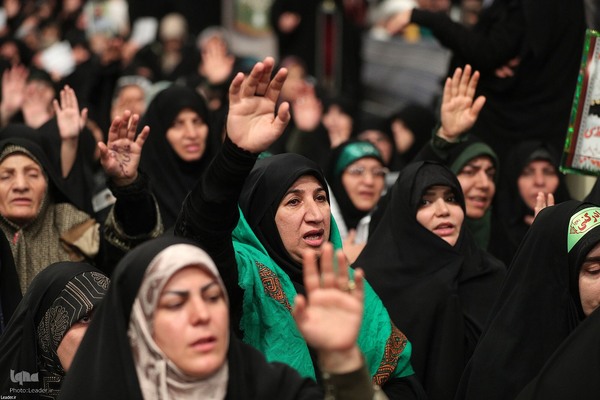 دیدار جمعی از مداحان و شاعران اهل‌بیت‌ (ع) با رهبر معظم انقلاب